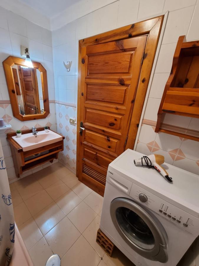 بلايا ذي لاس أميريكاس Studio Apartment No 1 Directly On The Beach And Sea, Terrace, Heated Pool, Wifi المظهر الخارجي الصورة
