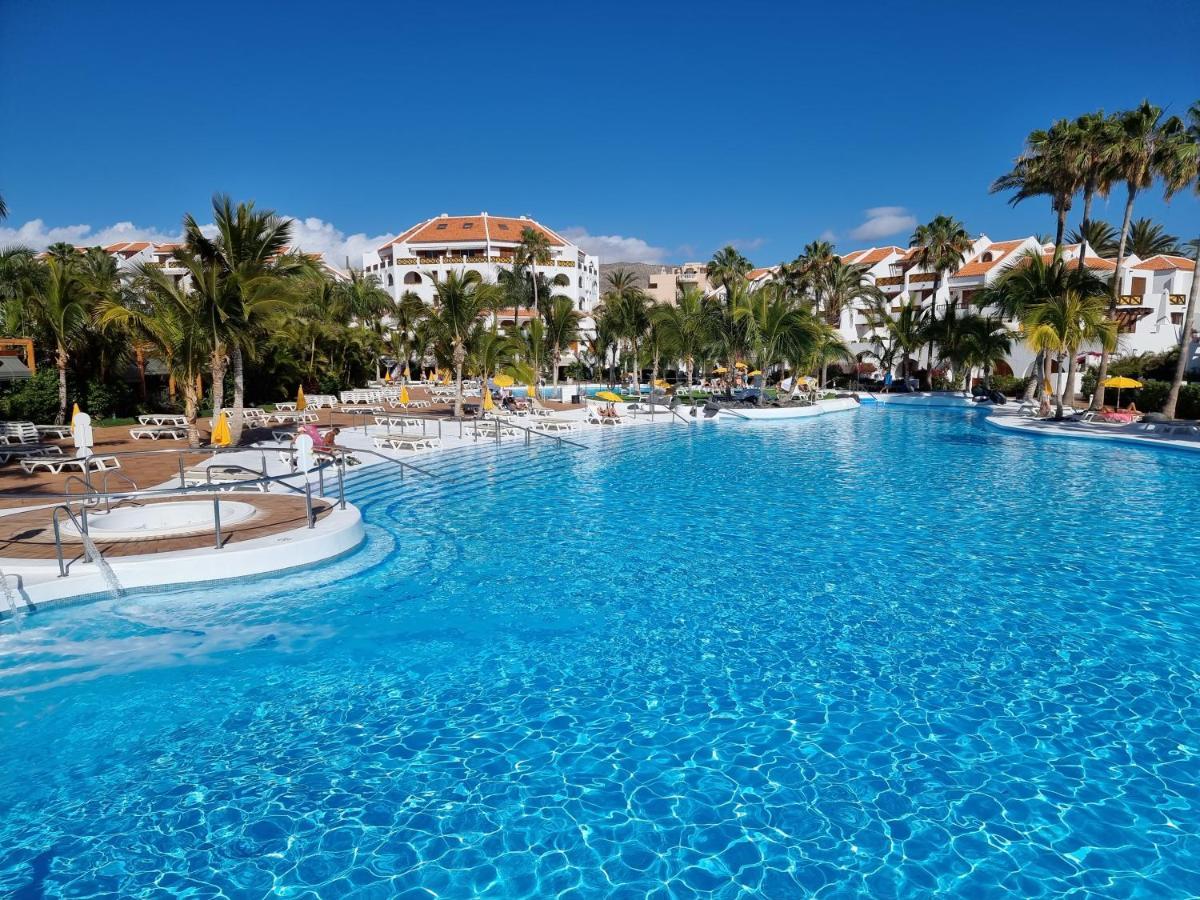 بلايا ذي لاس أميريكاس Studio Apartment No 1 Directly On The Beach And Sea, Terrace, Heated Pool, Wifi المظهر الخارجي الصورة