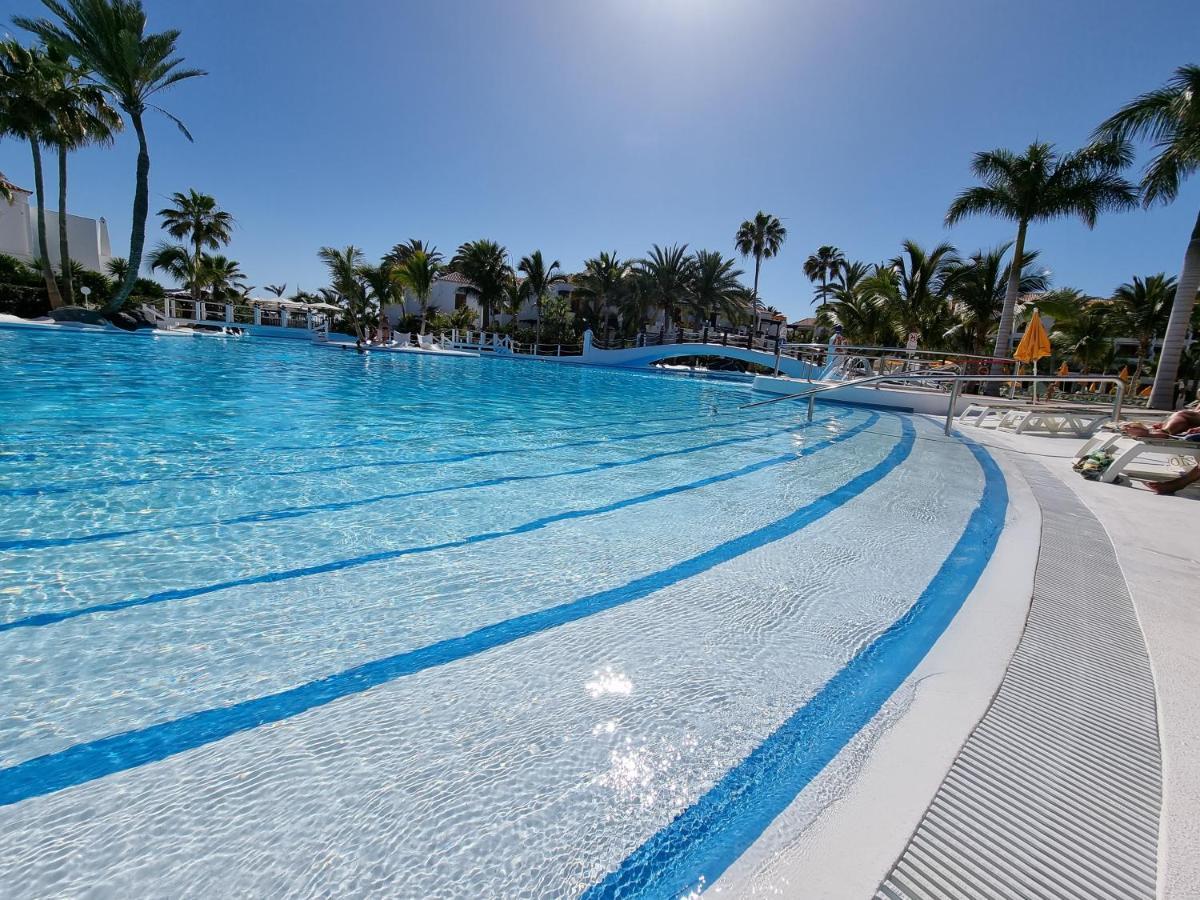 بلايا ذي لاس أميريكاس Studio Apartment No 1 Directly On The Beach And Sea, Terrace, Heated Pool, Wifi المظهر الخارجي الصورة