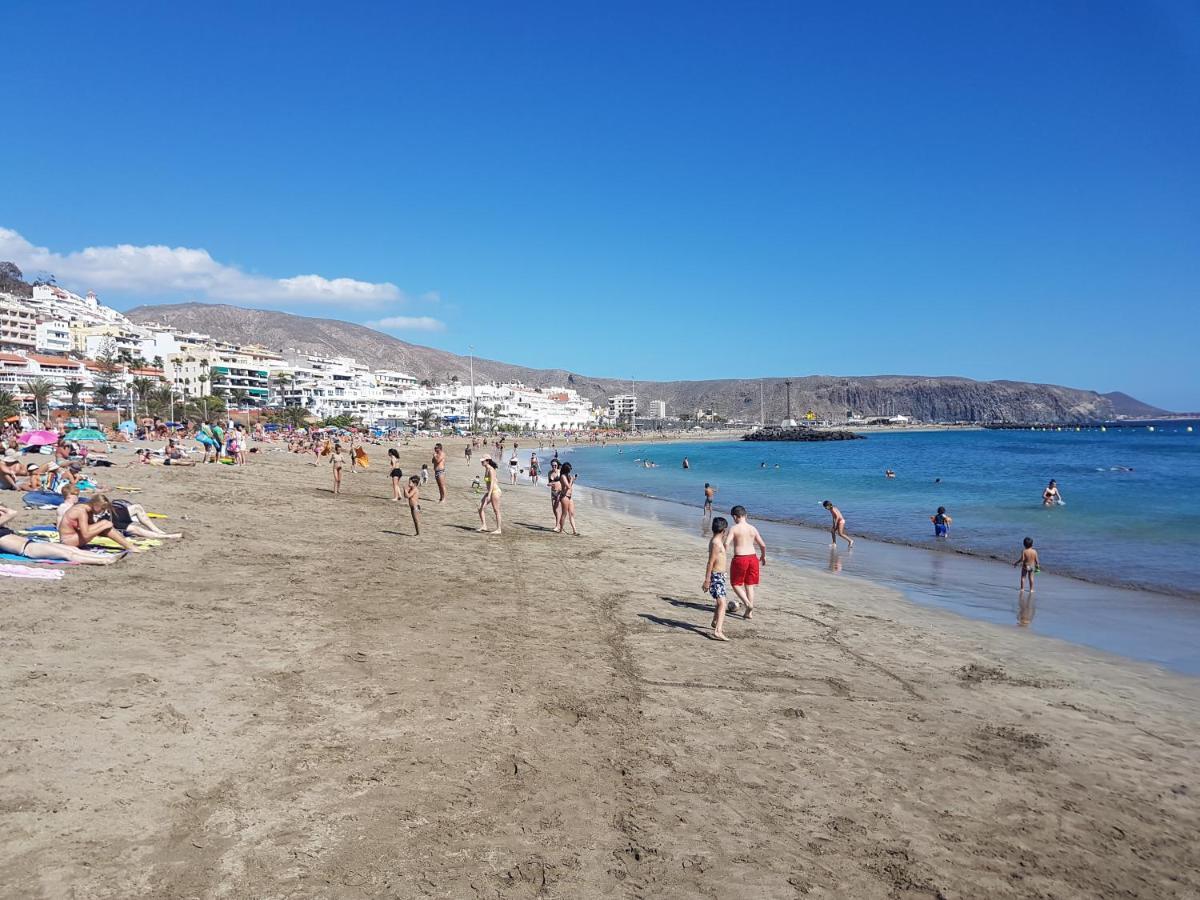 بلايا ذي لاس أميريكاس Studio Apartment No 1 Directly On The Beach And Sea, Terrace, Heated Pool, Wifi المظهر الخارجي الصورة